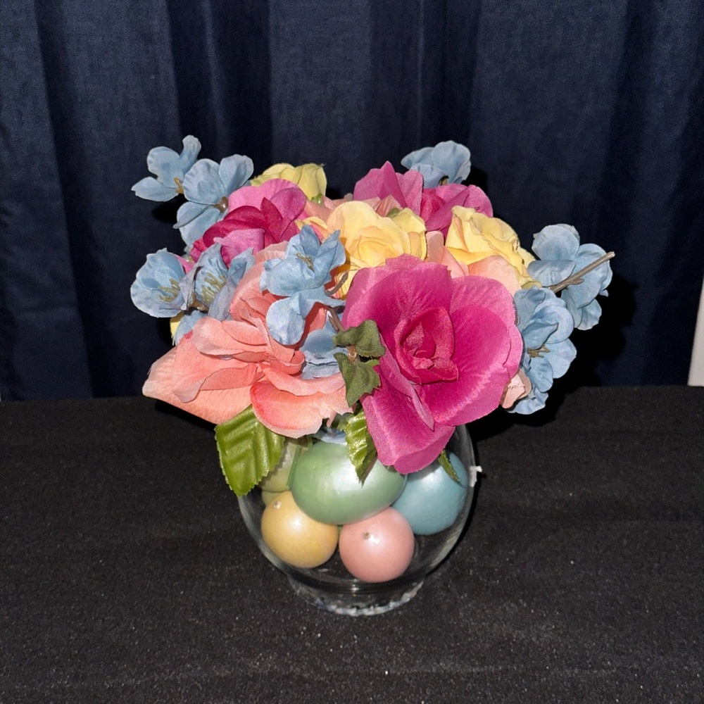 Easter flower with sign